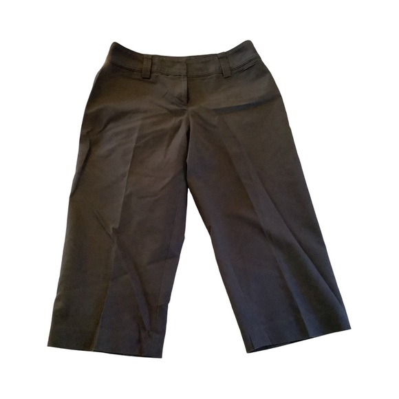 Women’s Bundle of Crop Pants Size 6 & Size 7 Preloved - Picture 8 of 13